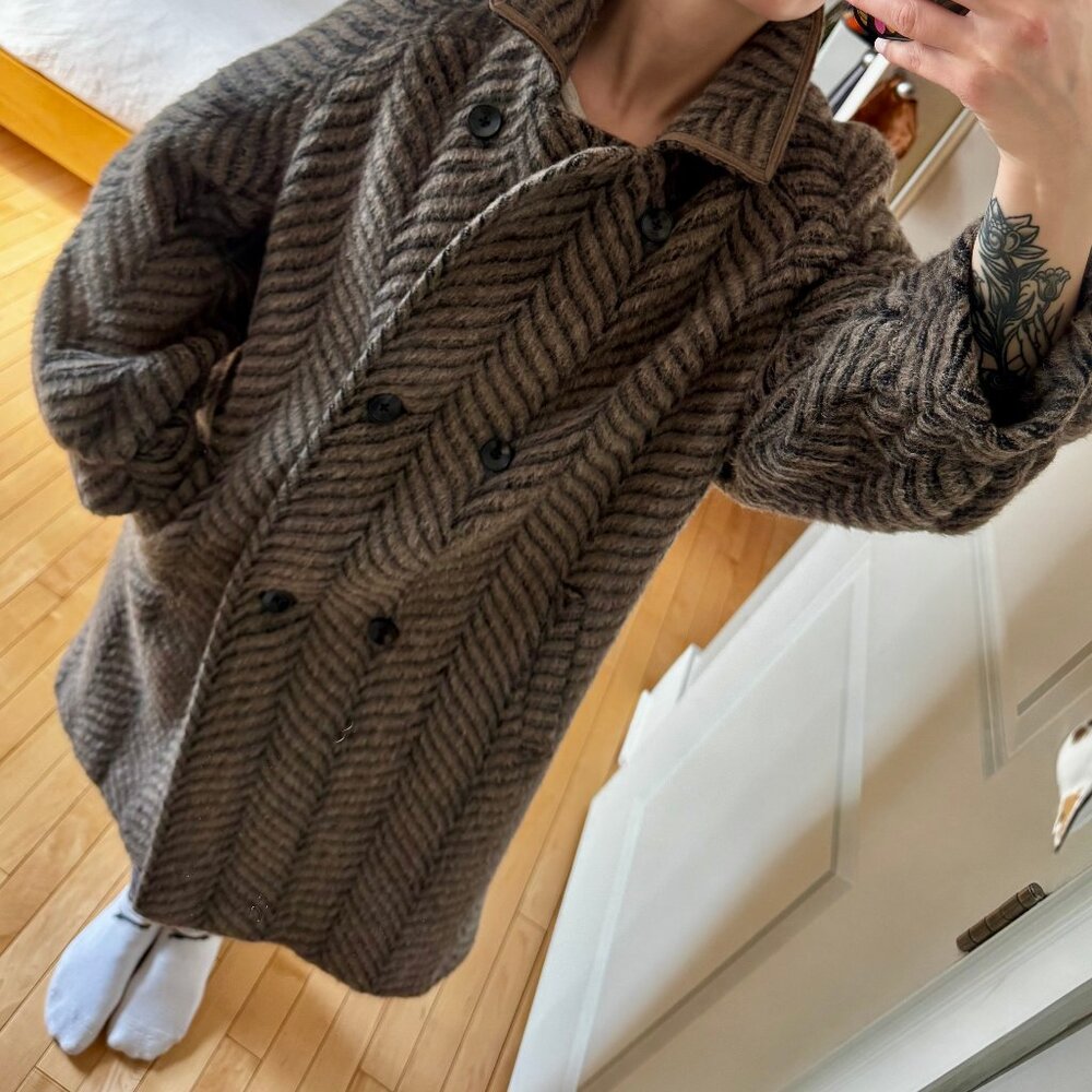 Llama Wool Coat (M/L) Winter Fishtail Overcoat, Vintage Merino Mohair